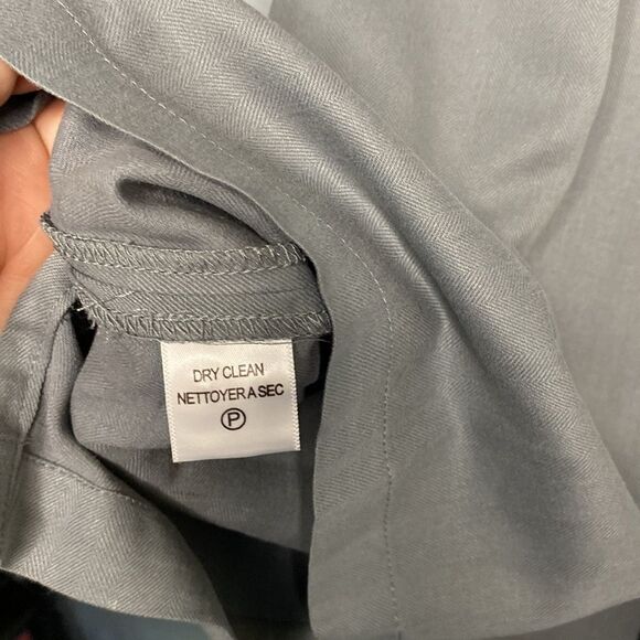 Tommy Bahama Gray Green Button Up Soft Shirt Size Large - Picture 7 of 12